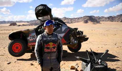 Expulsado de la Competencia del Rally Dakar, Peterhansel quiere robar la victoria de la etapa Novak Djokovic tiene la oportunidad de jugar en el Abierto de Australia.