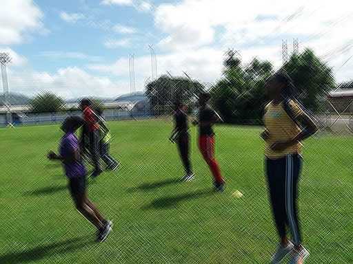 Тринидад и Тобаго - Молодежный клуб полиции Мейсон-Холла участвует в «полезном» спортивном семинаре
