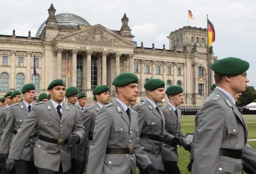 Alman Bundeswehr, Avrupa Komisyonu'nun iklim politikası konusunda endişeli