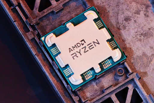 AMD showed Ryzen 7000 processor with a frequency of 5.0 GHz with all active cores and an LGA socket like an Intel CPU