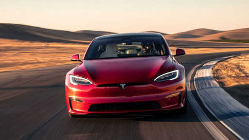Tesla Model S se tornou o primeiro carro elétrico a dirigir 1.210 km sem recarga:
