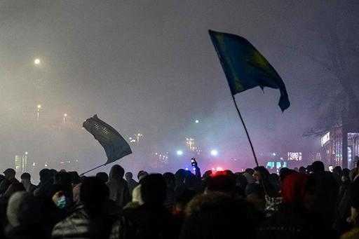 Kazajstán declara emergencia en ciudades afectadas por disturbios
