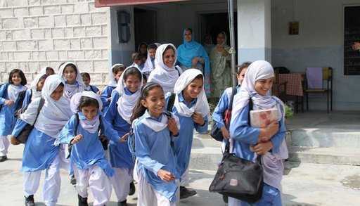 Pakistan - Le istituzioni educative del Punjab riaprono dopo le vacanze invernali