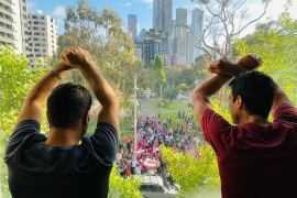 'Fale': refugiados da Austrália pedem que Djokovic os defenda