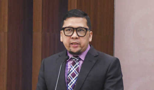 Джакарта, - председателят на Комисията II на Камарата на представителите Ахмад Доли Курния каза, че неговата...