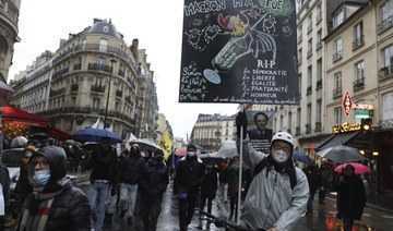 Более 100 000 человек во Франции прошли маршем против требований вакцины против Covid