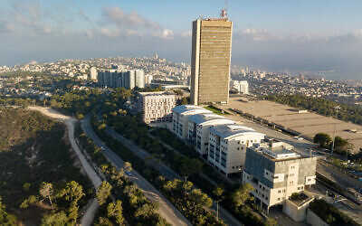 Izrael - Telo 24-ročnej ženy našli neďaleko univerzity v Haife