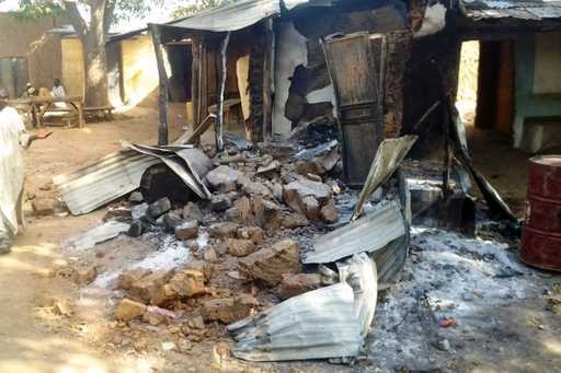 Približno 200 mrtvih v napadih razbojnikov na severozahodu Nigerije: prebivalci