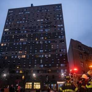 Несколько человек получили серьезные травмы после пожара в Нью-Йорке, в результате которого погибли 19 человек.