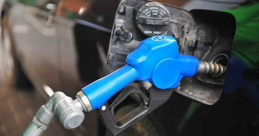 مولدوفا - تقدر كمية البنزين التي يمكن أن يشتريها مولدوفا بمتوسط ​​راتب