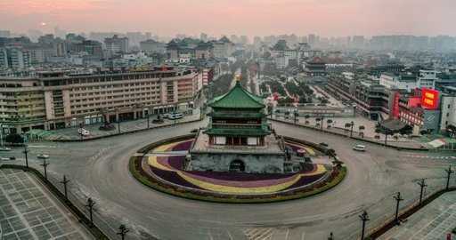 3. čínske mesto je uzamknuté, pretože narástol počet prípadov COVID-19 a izolovalo 20 miliónov ľudí
