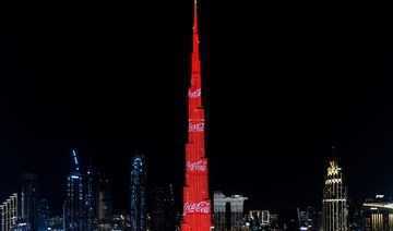 Coca-Cola markalaşma girişiminde Burj Khalifa'yı aydınlattı