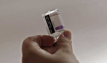 AstraZeneca affirme que les premières données des essais indiquent que la troisième dose aide contre l'omicron