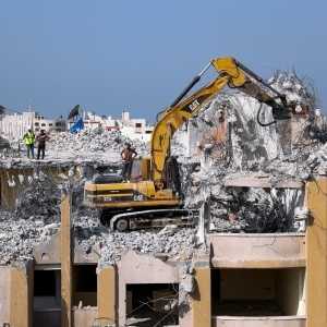 Щебень несет в себе возможности и риски в истерзанной войной Газе
