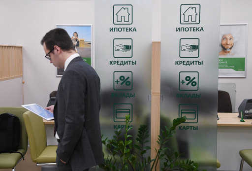 Rusia - Gref anunță transferul a jumătate dintre angajații Sberbank la munca de la distanță