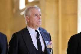 Принц Великобританії Ендрю втрачає військові звання та покровительство