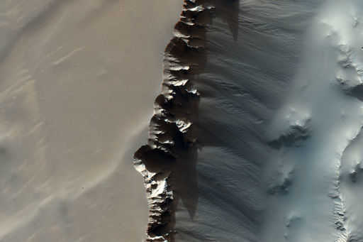 Pedregulhos rolantes encontrados em Marte