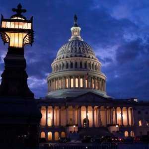 Demokrati v Senáte predložili návrh zákona o zákaze obchodovania s akciami v Kongrese
