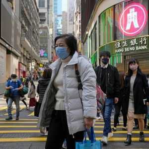 Гонконг запрещает транзитные рейсы из более чем 150 стран