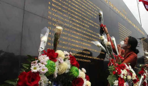 Открит е паметник на подводницата KRI Nanggala-402