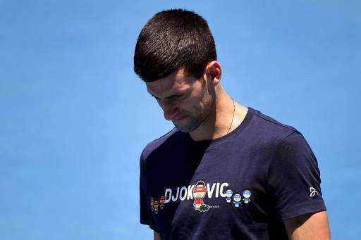 Djokovic spune că este „extrem de dezamăgit” după deportarea din Australia
