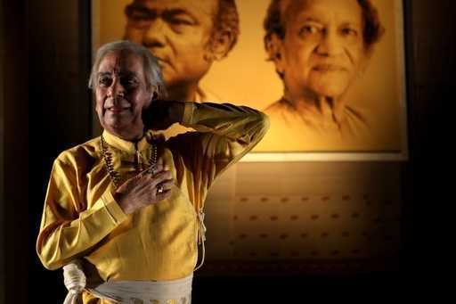 Бирджу Махарадж, легенда индийского танца Катхак, скончался в возрасте 83 лет