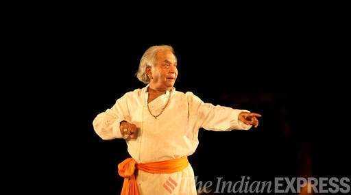 Индия. Маэстро катхака Пандит Бирджу Махарадж скончался в возрасте 83 лет