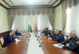 Azerbaycan Silahlı Kuvvetleri Genelkurmay Başkanı Bulgar heyetiyle görüştü