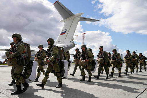 Rusia trimite trupe în Belarus pentru exerciții lângă granița cu Ucraina