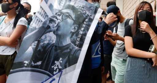 Демократски активиста из Хонг Конга Едвард Леунг пуштен из затвора