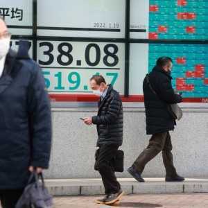 Азиатские акции падают после отступления на Уолл-стрит