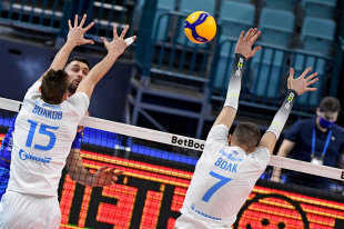Volleyball players open the second round of the Champions League group stage