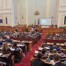 ГЕРБ-ОДС просит парламент обсудить желание России вывести войска НАТО из Болгарии и Румынии