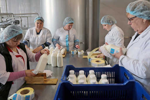 Rússia - Abramchenko instruído a elaborar medidas para conter os preços do leite