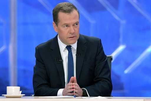 Русия – Медведев посочи добри примери за сътрудничество със САЩ