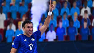 Dvaja Kazachovia v top 6 pred rozhodujúcim kolom na Euro 2022