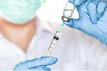 W sobotę i niedzielę w stolicy będzie działać 10 miejskich biur szczepień przeciwko koronawirusowi