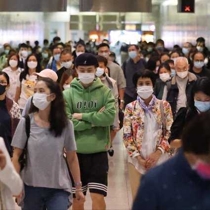 Hongkong waży „karnet na szczepionki, aby wejść do centrów handlowych, korzystać z transportu”
