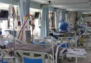 Iran rapporterar 44 dödsfall i coronavirus på 24 timmar
