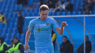 O jogador de futebol da seleção do Cazaquistão fez sua estreia pelo clube belga com uma vitória
