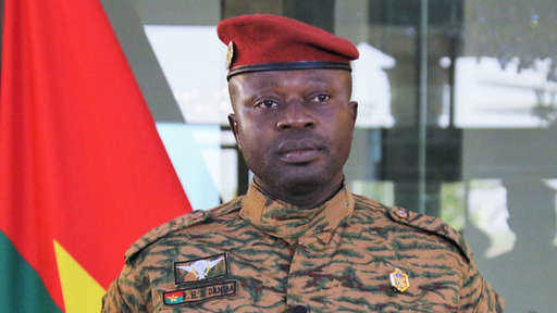 الجيش يعين رئيسا جديدا لبوركينا فاسو