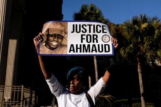 Amerikaanse rechter verwerpt pleidooiovereenkomst voor de moordenaar van Ahmaud Arbery