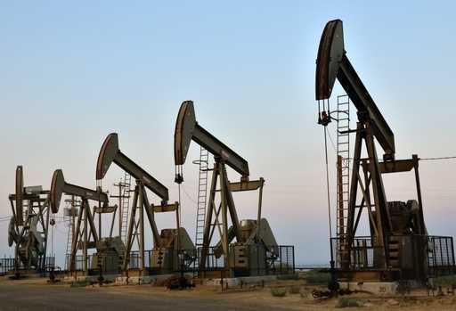 Prețul barilului de petrol azer se apropie de 95 de dolari