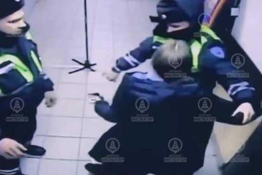 Rusija - Bastrykin čaka na poročilo o napadu prometnega policista na operativca