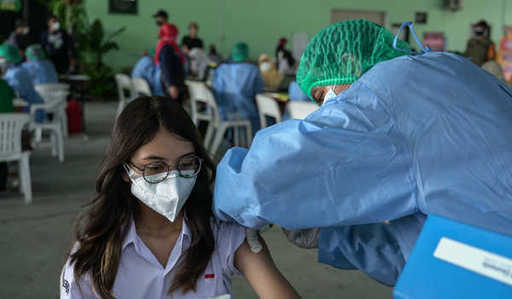 128,7 milhões de indonésios recebem a dose completa de vacinação