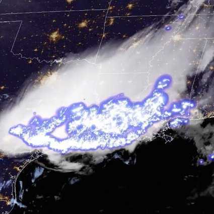 Un éclair du record du monde de 770 km illumine trois États américains