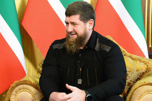 Kadyrov showed a video from the Kremlin where he met with Putin