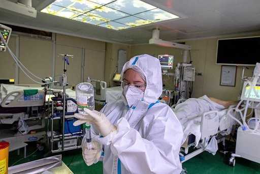 Русия - СЗО все още не знае тежестта на заболяването при новия подвид омикрон