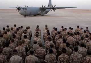 USA började överföra ytterligare militära kontingent till Europa