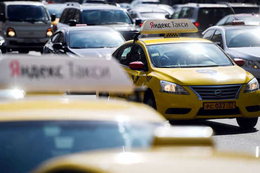 Izvestia: rekabeti ihlal ettiğinden şüphelenilen taksi toplayıcıları
